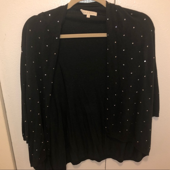 Sandro shrug - Picture 1 of 3